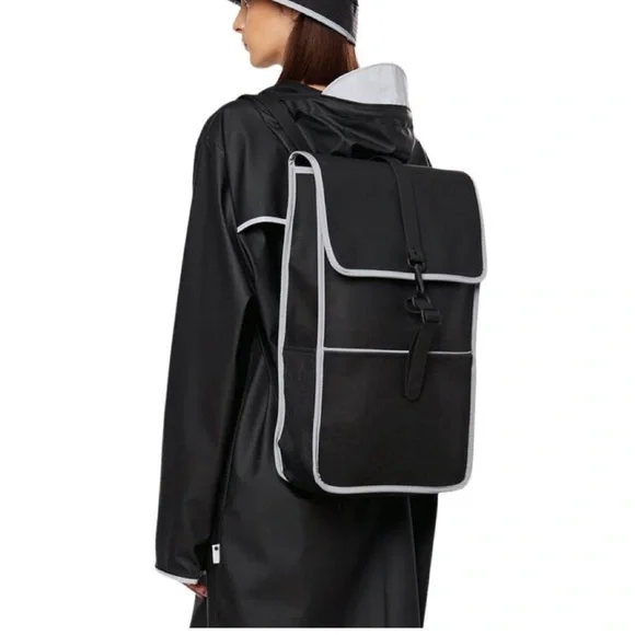 Rains | Bags | Rains Backpack Reflective 7 Black Reflective  display picture 1